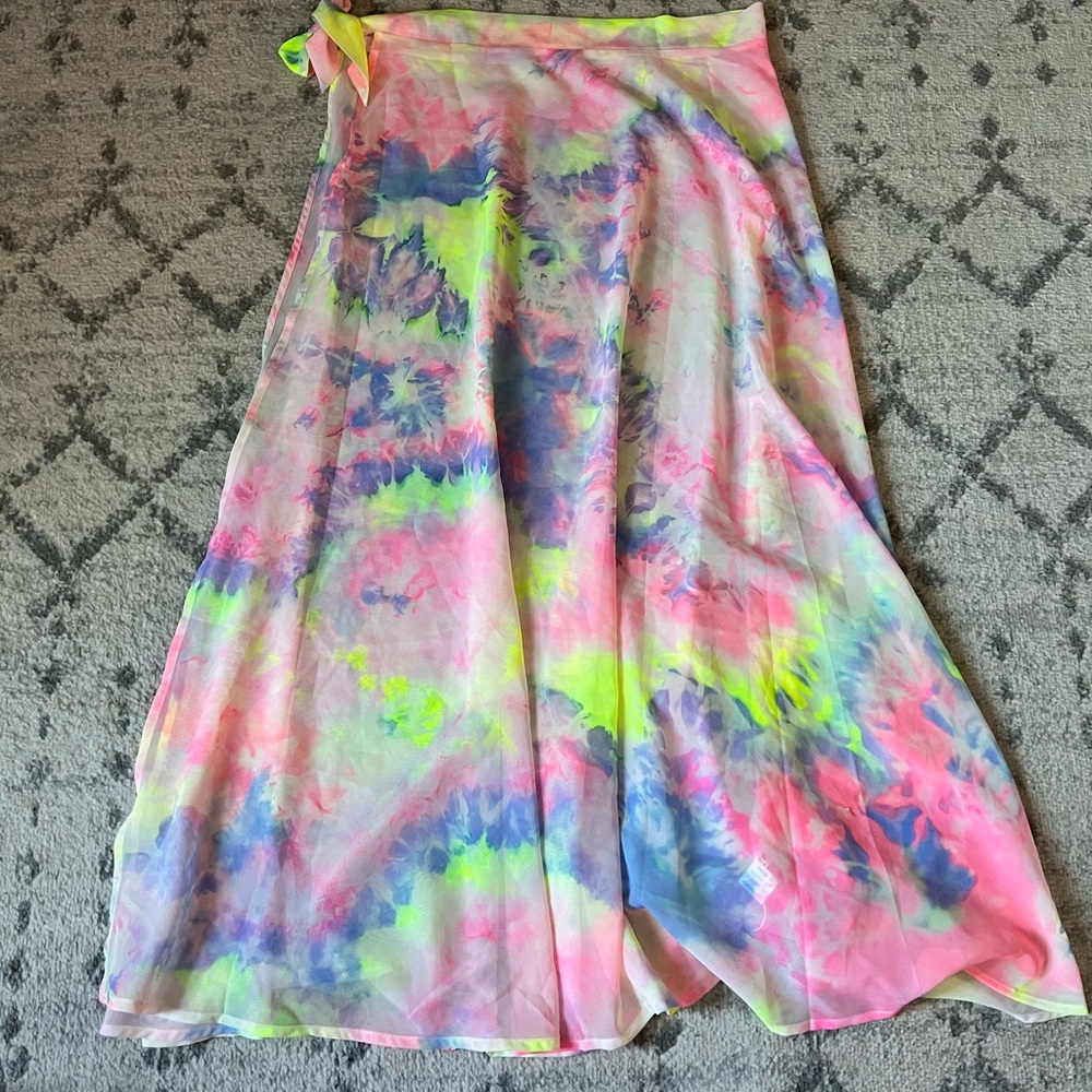 Tie die cover up 👙